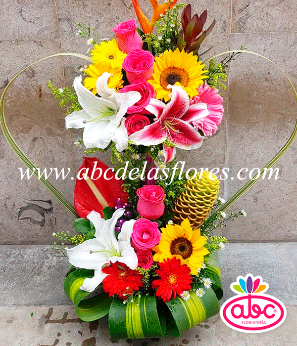 FLORISTERIA ABCDELASFLORES. Arreglos con flores de alta calidad y diseño  inspirador. Bucaramanga